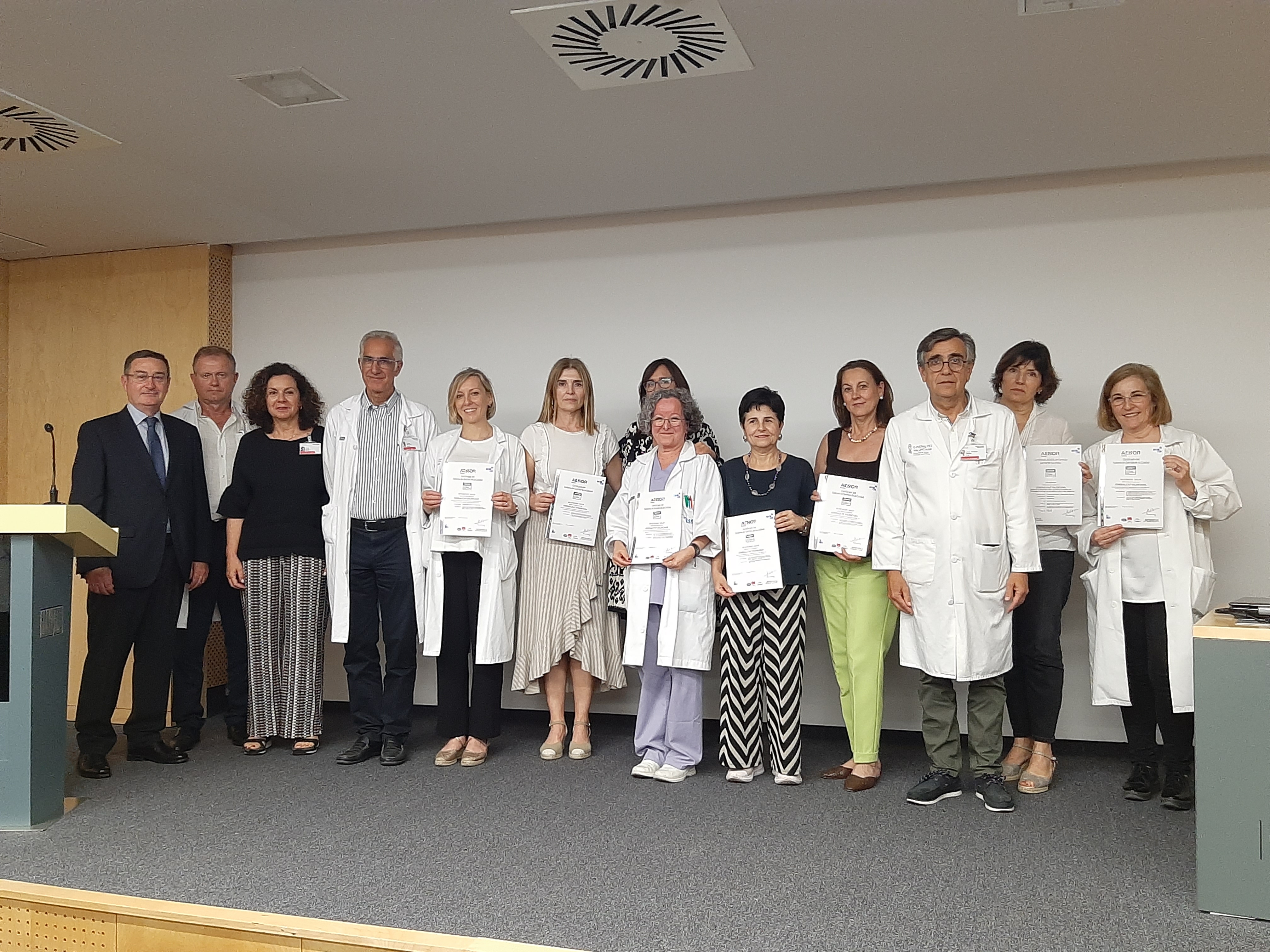 El Departamento de salud Clínico-Malvarrosa recibe ocho nuevas certificaciones ISO de AENOR