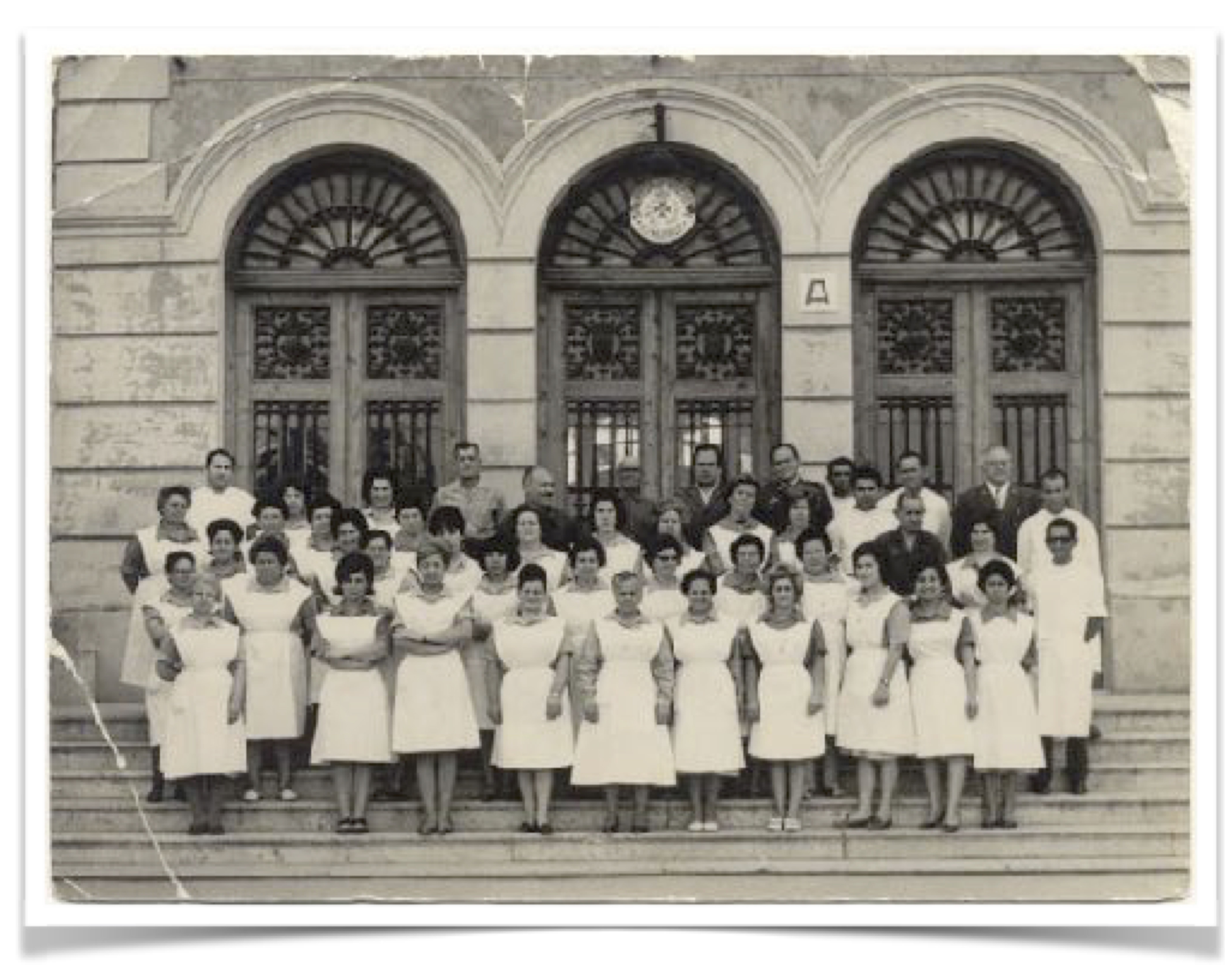 Imagen Trabajadores y pacientes del Sanatorio